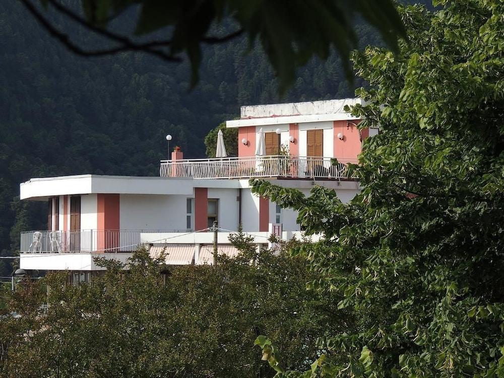 Albergo San Carlo Massa  Eksteriør billede